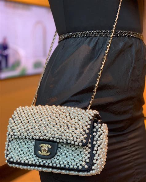 chanel bag with cc pearls pintrest|chanel pearl crush bag.